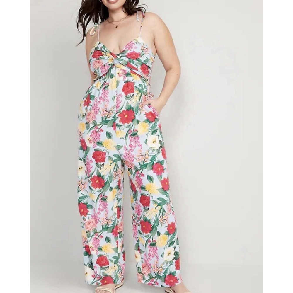 Old Navy Jumpsuit XXL Tie-Shoulder Cropped Twist-Front Smocked Garden Floral 2XL